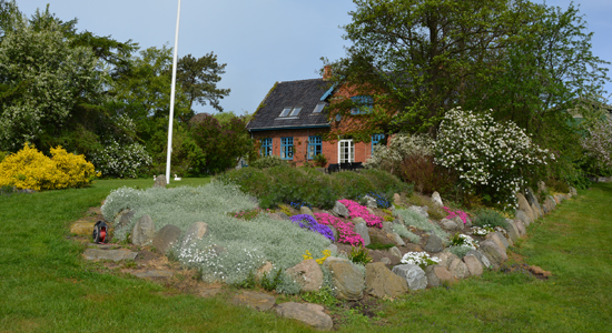 Der Garten auf dem Hof Lilleskovgaard
